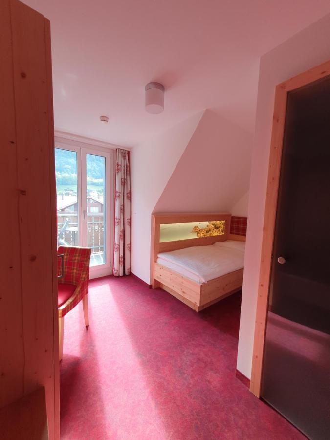 Strandhotel 3* Iseltwald